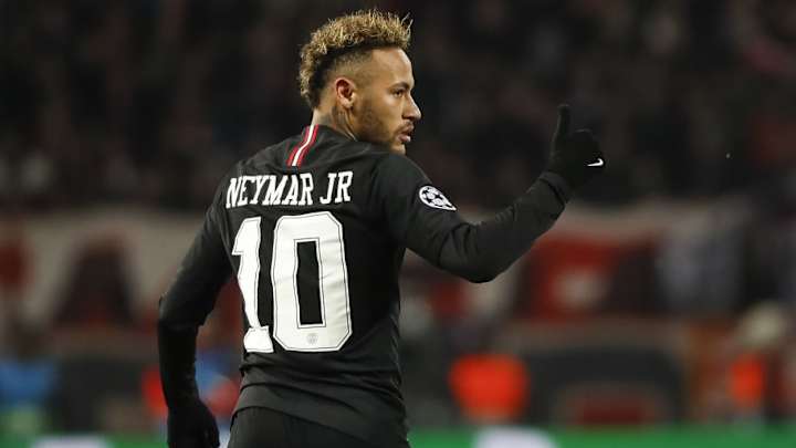 Barcelona's Arthur Admits He Is 'Doing a Lot of Work' to Bring Neymar Back From Paris Saint-Germain