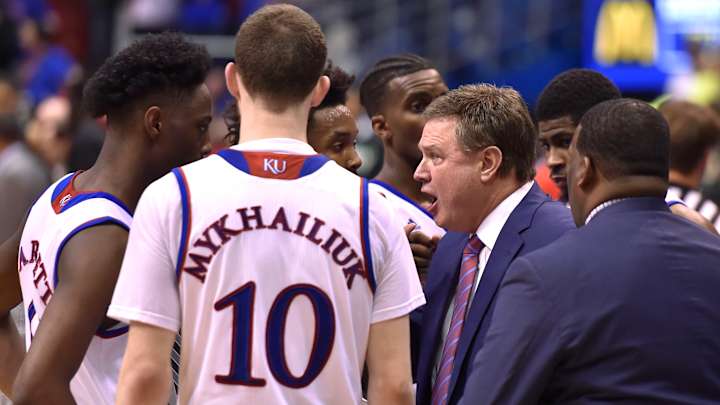 Police Called to Kansas Men's Basketball Dorm for Man Offering 'Free-Throw Advice'