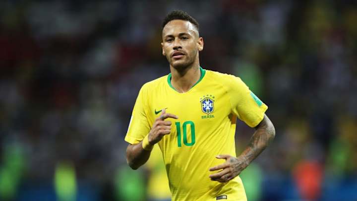Neymar admite que exagera en un anuncio publicitario brasileño lleno de emotividad Neymar admite que exagera en un anuncio publicitario brasileño lleno de emotividad