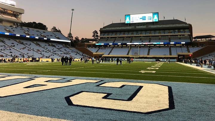 Gameday Live Blog/Open Thread: Virginia at Carolina