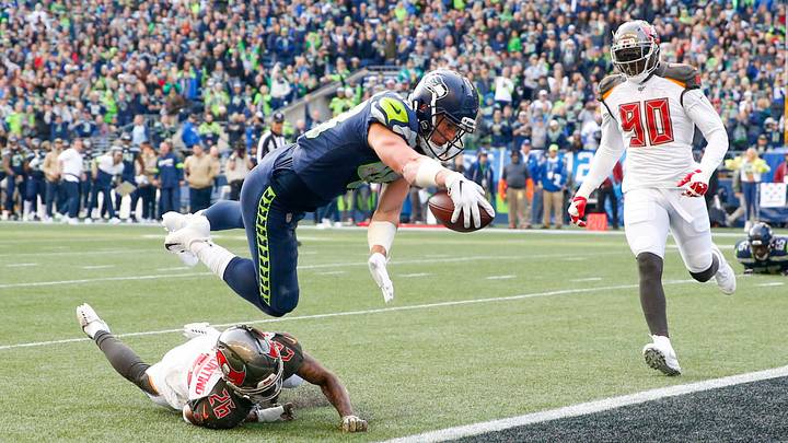 Snap Count Synopsis: Jacob Hollister Steps Up in Seahawks Overtime Win over Buccaneers Snap Count Synopsis: Jacob Hollister Steps Up in Seahawks Overtime Win over Buccaneers