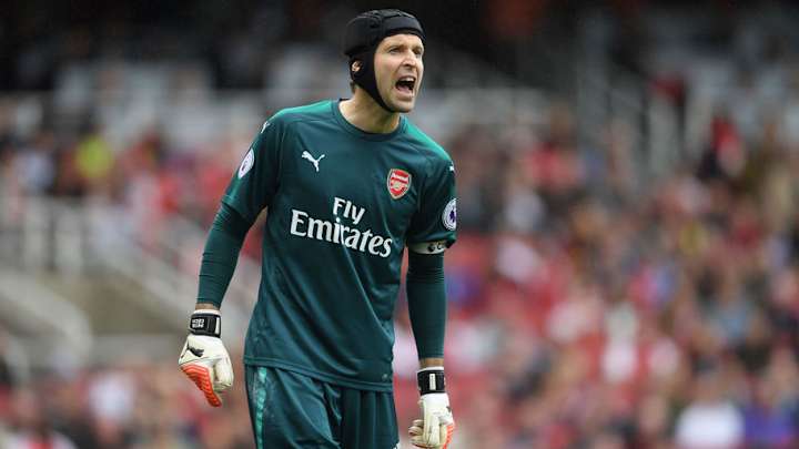 Arsenal Goalkeeper Petr Cech Claims Spurs Won't Match Gunners Success Until They Win a Trophy