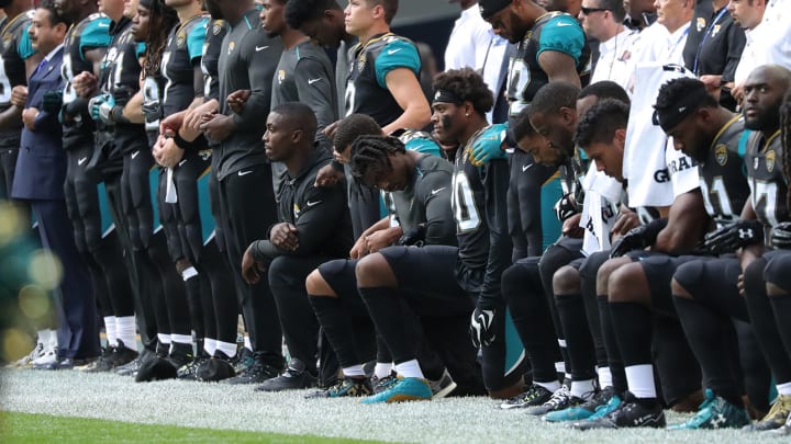 How Did the Different Networks Handle Trump's Comments During NFL Sunday?