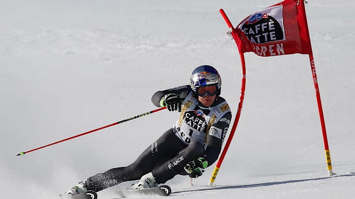 Neureuther leads after 1st run of GS at World Cup Finals Neureuther leads after 1st run of GS at World Cup Finals