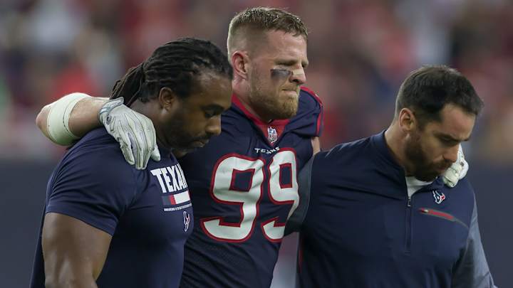 The Morning Huddle: What Exactly Happened to J.J. Watt's Knee