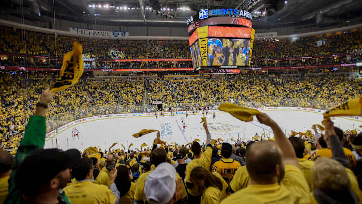 Penguins fan stabbed in the head, refuses to seek medical aid until after the game Penguins fan stabbed in the head, refuses to seek medical aid until after the game
