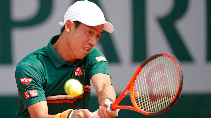Rain delay helps Nishikori win match vs. Chung in Paris