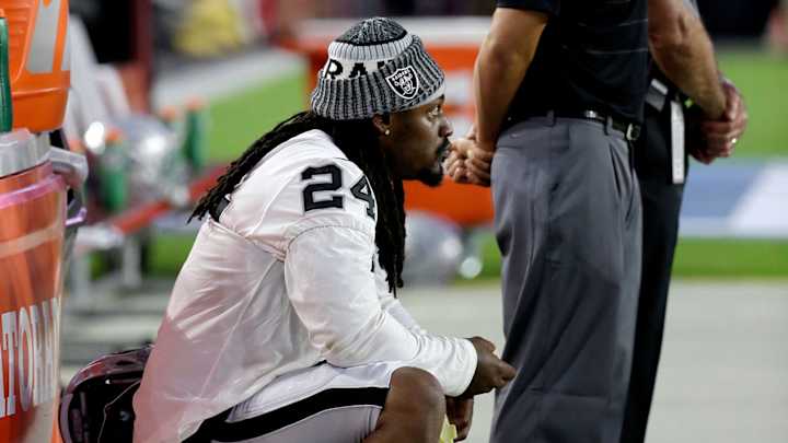 Marshawn Lynch Wears 'Everybody vs. Trump' T-Shirt