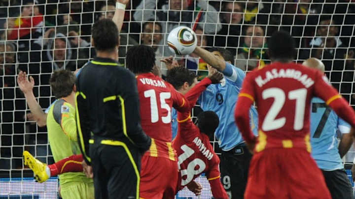 8 futbolistas que hicieron trampas para manipular un resultado