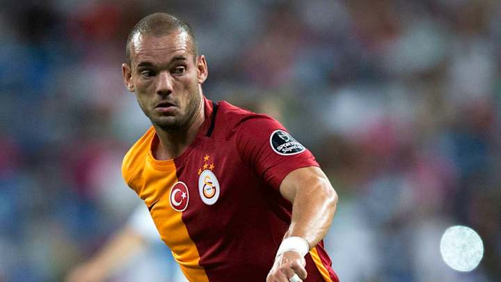 OGC Nice Agree Personal Terms With Sneijder After Player Buys Out His Own Galatasaray Contract
