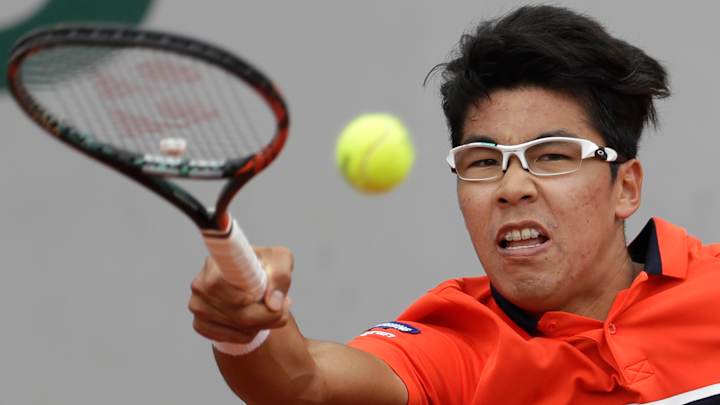 Nishikori falters against Chung in all-Asian match in Paris