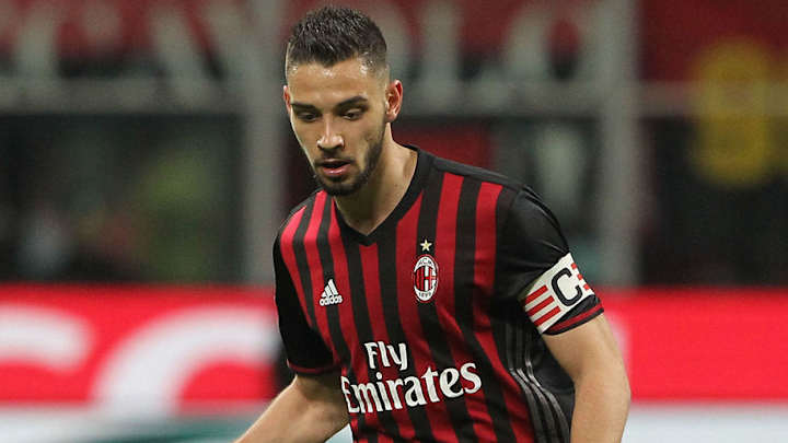 Juventus Complete Second Signing in 2 Days With €12m Capture of Mattia De Sciglio