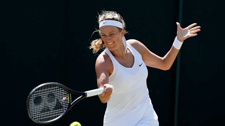 Azarenka's return catches on among the public
