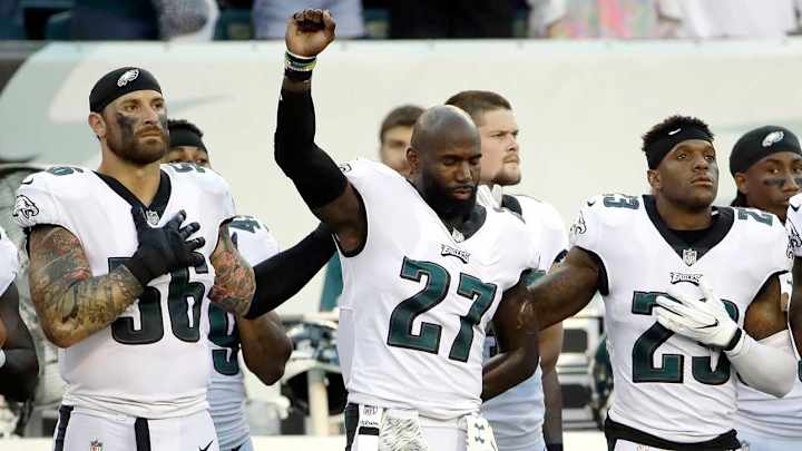 As Anthem Protests Expand, Fans Speak Out Strongly, Pro and Con