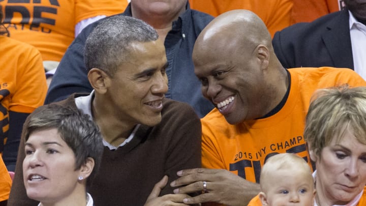 Knicks Hire Barack Obama's Brother-In-Law Craig Robinson For Front Office Role