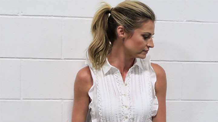 Erin Andrews' NFL Style Diary: How She Survived a Rain Delay and 3 Outfit Changes