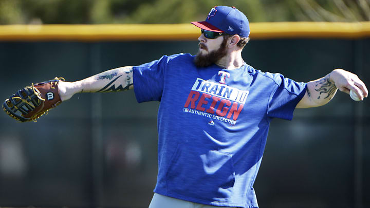 Rangers' Josh Hamilton undergoes 11th knee surgery of career
