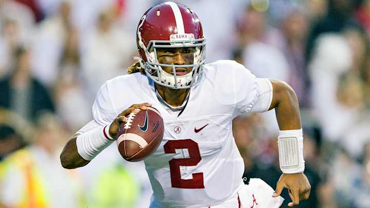 AP Top 25: Alabama No. 1; Clemson, OU Jump Into Top 5