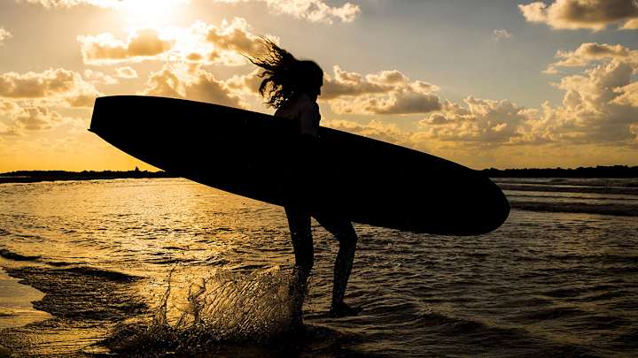 World Surf League to stream 2017 season on Facebook Live