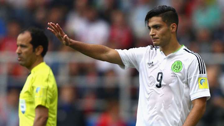 Benfica's Raul Jimenez Reveals He's Aware of Interest But Insists He'll Report to Training as Normal