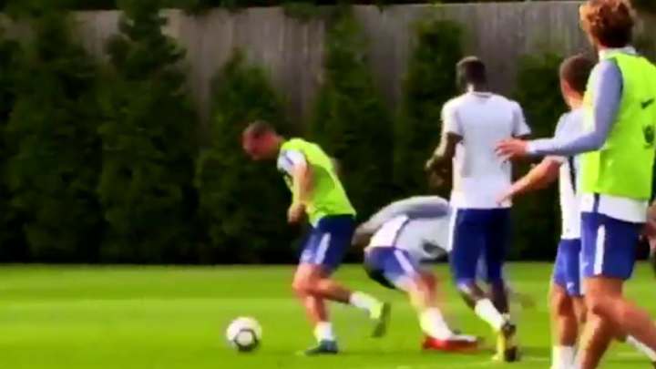 VIDEO: Danny Drinkwater Out-Manoeuvres Cesc Fabragas in Chelsea Midfield Battle