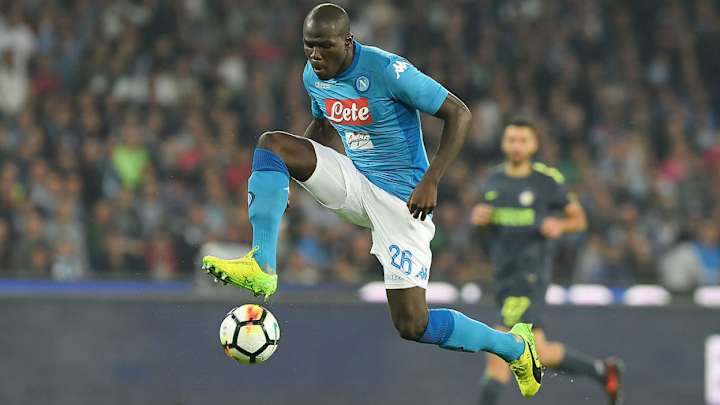 Kalidou Koulibaly's Agent Says Defender Remains Focused on Napoli Despite Rumors