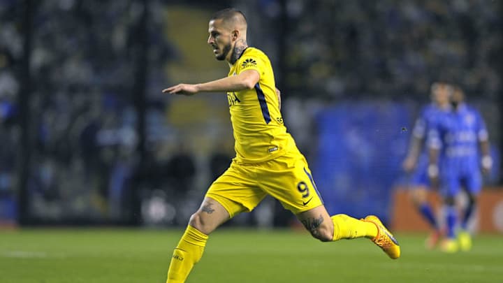 El motivo de los tatuajes de Dario Benedetto en sus cuádriceps El motivo de los tatuajes de Dario Benedetto en sus cuádriceps