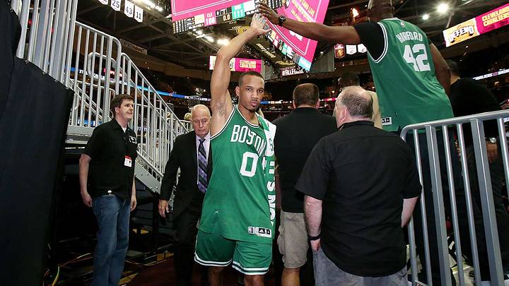 Trade Grades: Celtics Unload Avery Bradley To Pistons For Marcus Morris