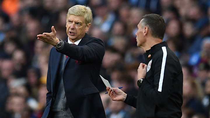 Man City Fires Back at Arsenal Boss on Twitter After Accusing Midfield Ace Raheem Sterling of Diving