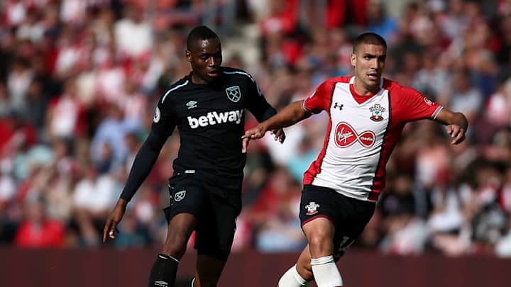 Diafra Sakho to Tell West Ham He Wants to Leave After Undergoing Rennes Medical Without Permission Diafra Sakho to Tell West Ham He Wants to Leave After Undergoing Rennes Medical Without Permission