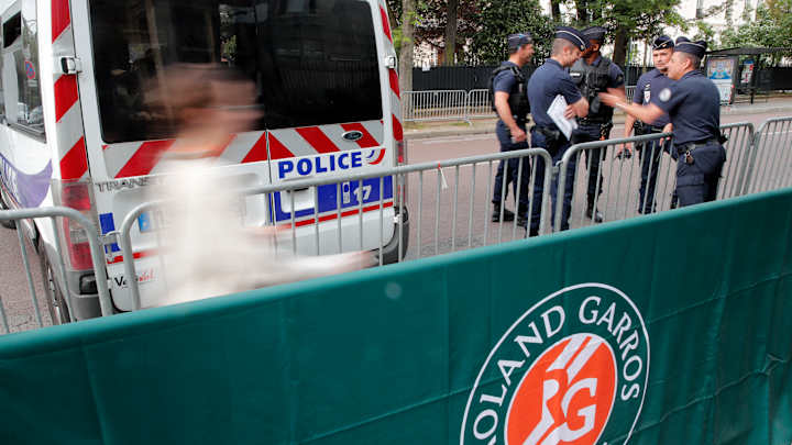 Djokovic, Muguzura, Nadal in action at French Open