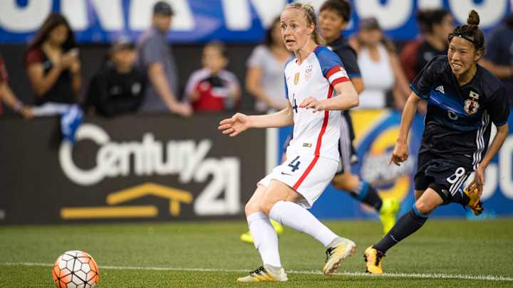 USWNT captain Becky Sauerbrunn says Muslim ban is 'un-American' USWNT captain Becky Sauerbrunn says Muslim ban is 'un-American'