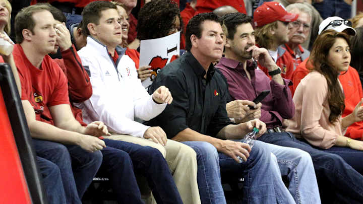 Papa John resigns from Louisville athletics board