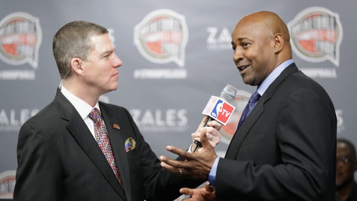 Why Sidney Moncrief Deserves To Be In The Hall of Fame Why Sidney Moncrief Deserves To Be In The Hall of Fame