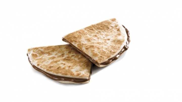 Taco Bell's Kit Kat Chocoladilla Is Coming to America Taco Bell's Kit Kat Chocoladilla Is Coming to America