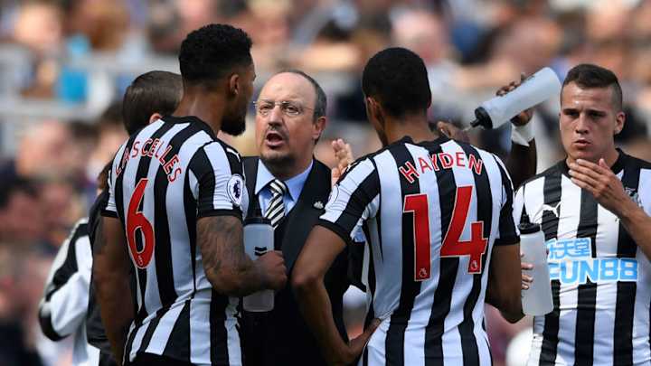 Rafa Benitez Reveals Advice He Gave Surprise Star Jamaal Lascelles Amid All of the Recent Plaudits