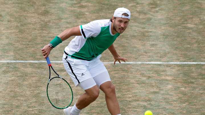 Lucas Pouille to face Feliciano Lopez in Stuttgart Open final