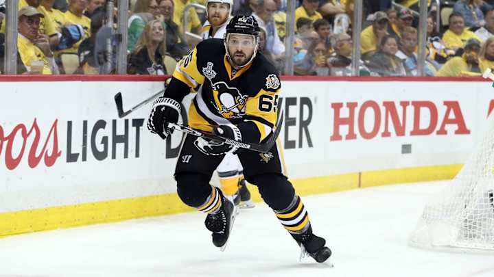 Defensemen help Penguins play fast in Stanley Cup Final Defensemen help Penguins play fast in Stanley Cup Final
