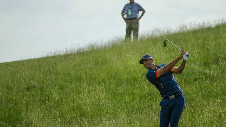 McIlroy hits it all over the place at US Open