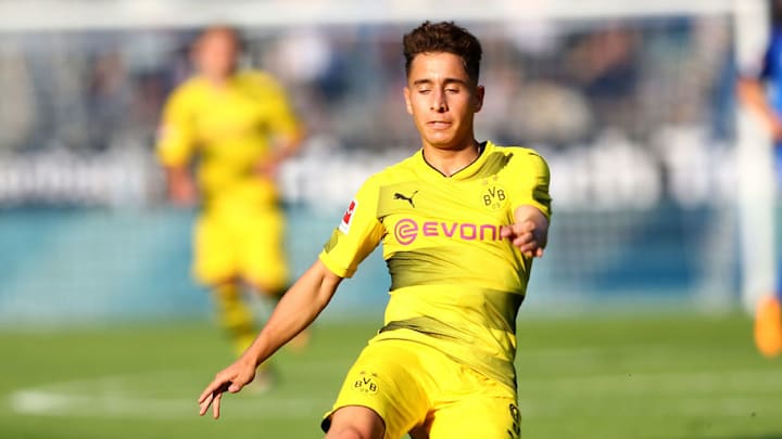 Milan's New Signing Hakan Calhanoglu Encourages Club to Try and Sign Borussia Dortmund Wonderkid Milan's New Signing Hakan Calhanoglu Encourages Club to Try and Sign Borussia Dortmund Wonderkid