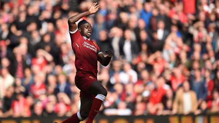 Jurgen Klopp Hails 'Striker' Sadio Mane After Laughing Off Barcelona Transfer Links