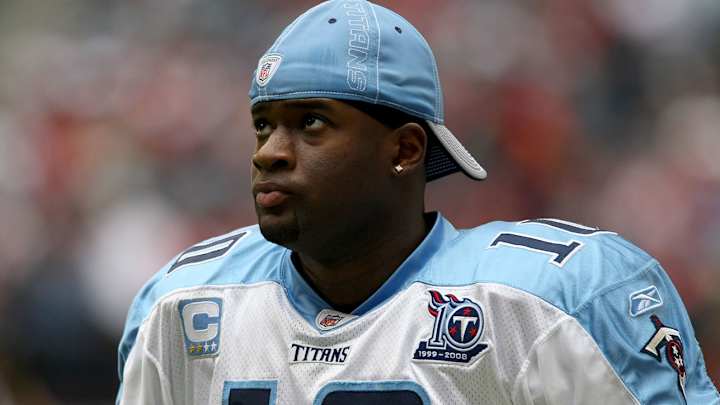 How Vince Young racked up millions in debt by 2014