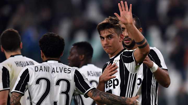 Juventus pads its lead in Serie A, Dybala stars in win vs. Palermo Juventus pads its lead in Serie A, Dybala stars in win vs. Palermo