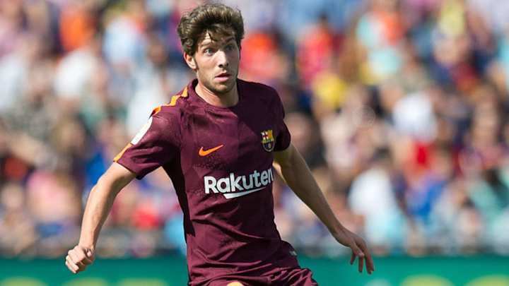 CLASE | Insultan a Sergi Roberto por escribir en catalán y el jugador responde de manera magistral