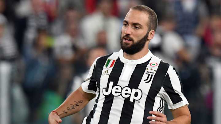 La frase del Ché Guevara que se tatuó Higuaín en la espalda La frase del Ché Guevara que se tatuó Higuaín en la espalda