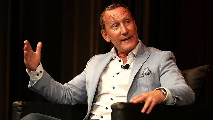 90min Exclusive: Ray Parlour Talks Arsenal's Problems & Jokes How He'd Get Sanchez to Sign New Deal 90min Exclusive: Ray Parlour Talks Arsenal's Problems & Jokes How He'd Get Sanchez to Sign New Deal