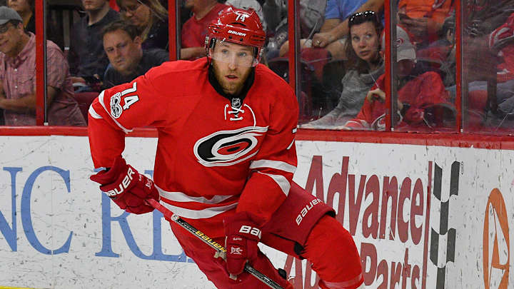 Hurricanes, defenseman Jaccob Slavin agree on seven-year extension