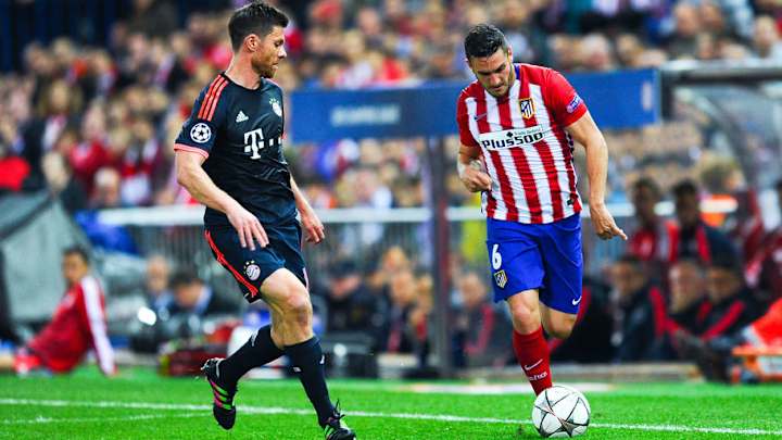 VIDEO: Xabi Alonso & Koke Are Unsurprisingly Very Good at Crossbar Challenge