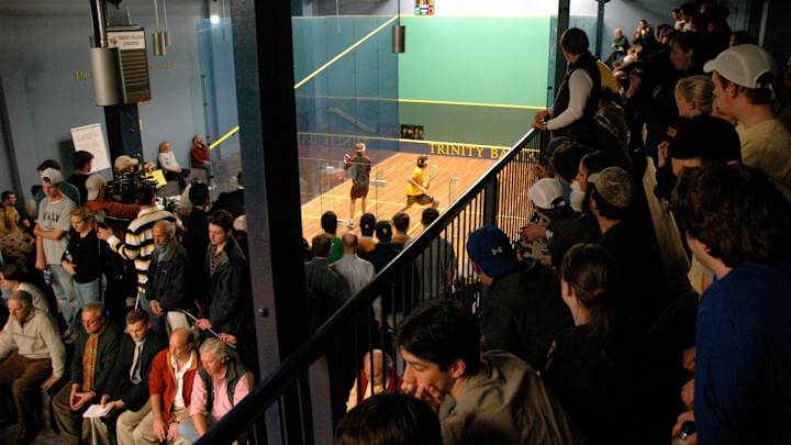 All aboard: International squash players at Grand Central
