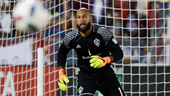 Tim Howard Marvels at Everton's Summer: 'It's Special What is Happening'